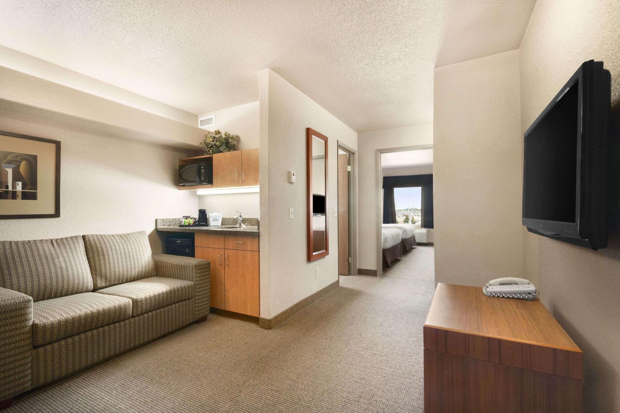 Days Inn By Wyndham Calgary Airport Zewnętrze zdjęcie