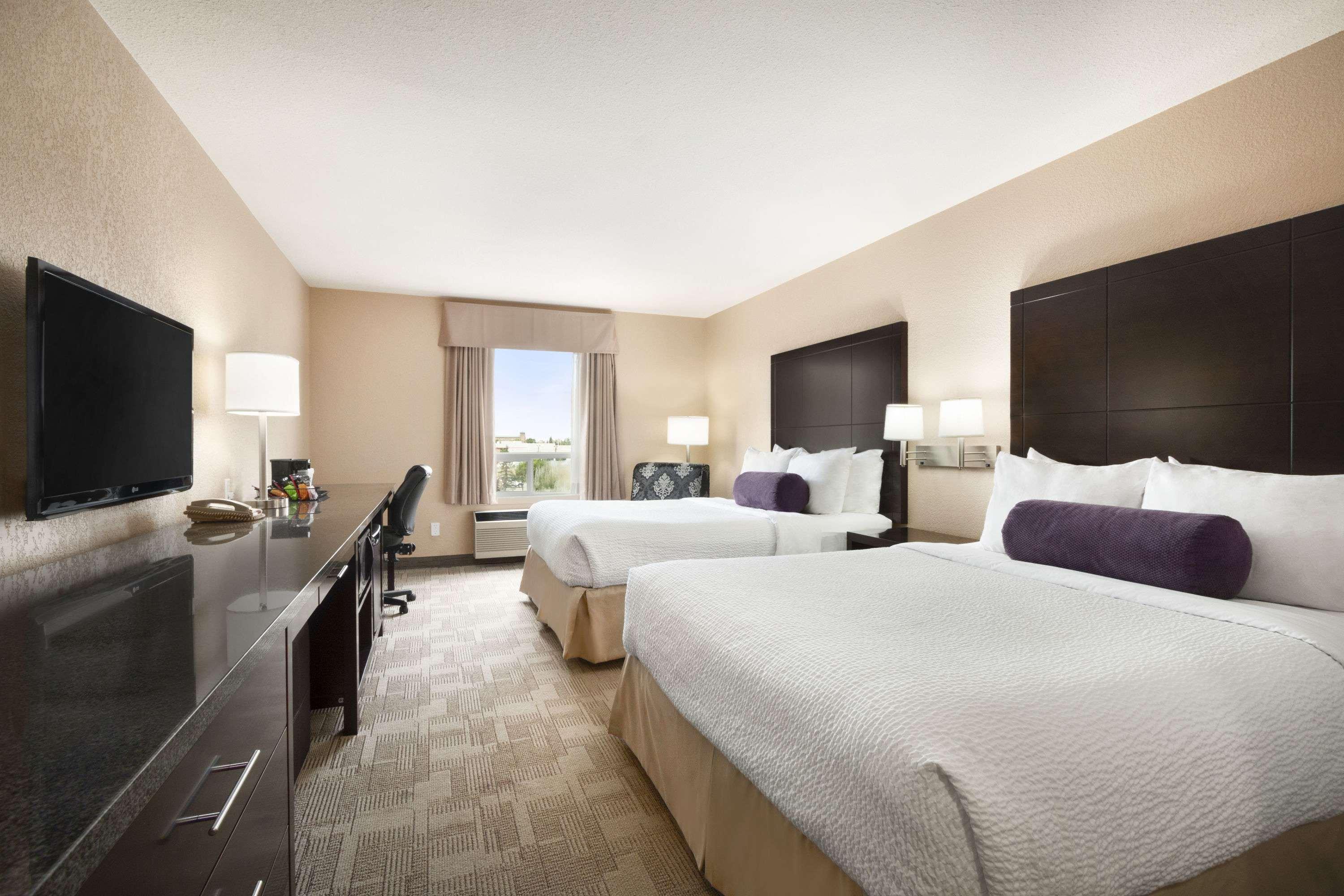 Days Inn By Wyndham Calgary Airport Zewnętrze zdjęcie