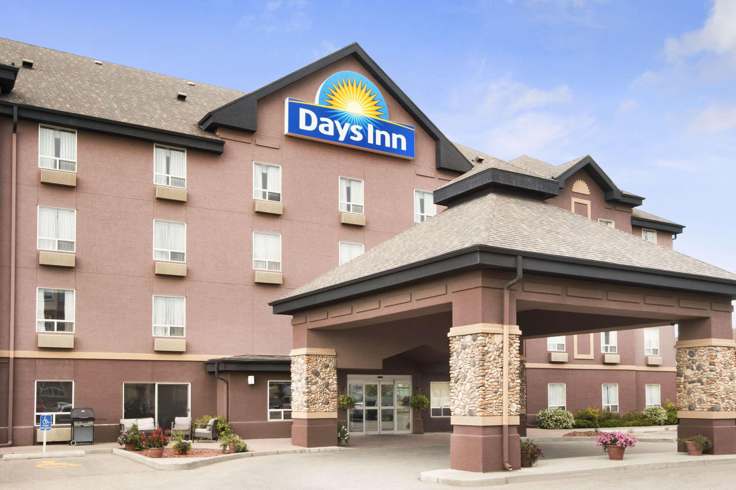 Days Inn By Wyndham Calgary Airport Zewnętrze zdjęcie